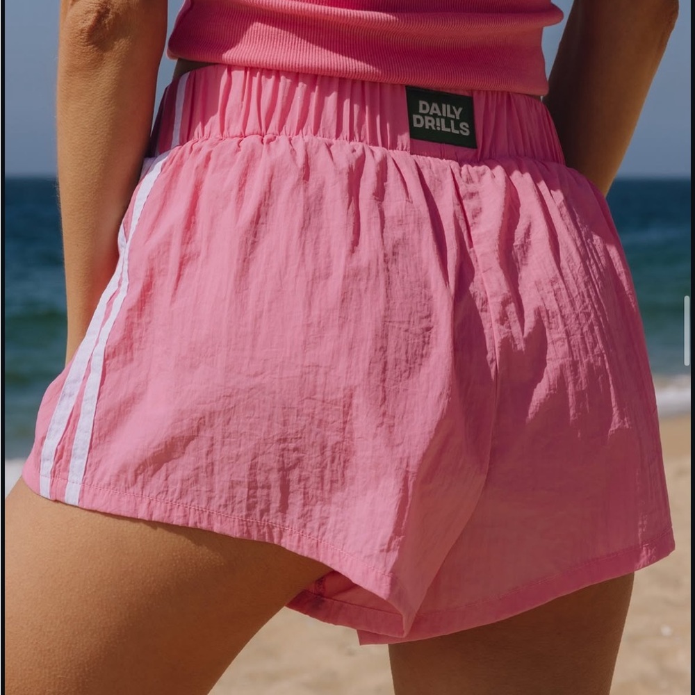 Super Bounce Shorts in Cheeky